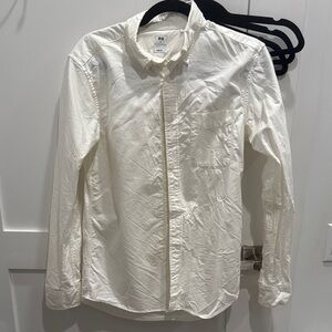 Uniqlo White Casual Button Down Shirt Crisp Cotton